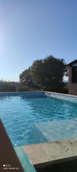 Modern apt with garden - terrace - wifi in Fréjus